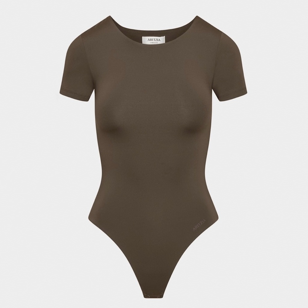 **SOLD** Aritzia Brown Crew Contour Bodysuit